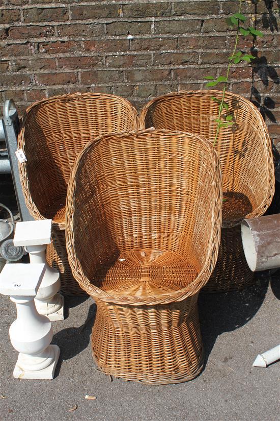 Set of 3 wicker chairs and cushions